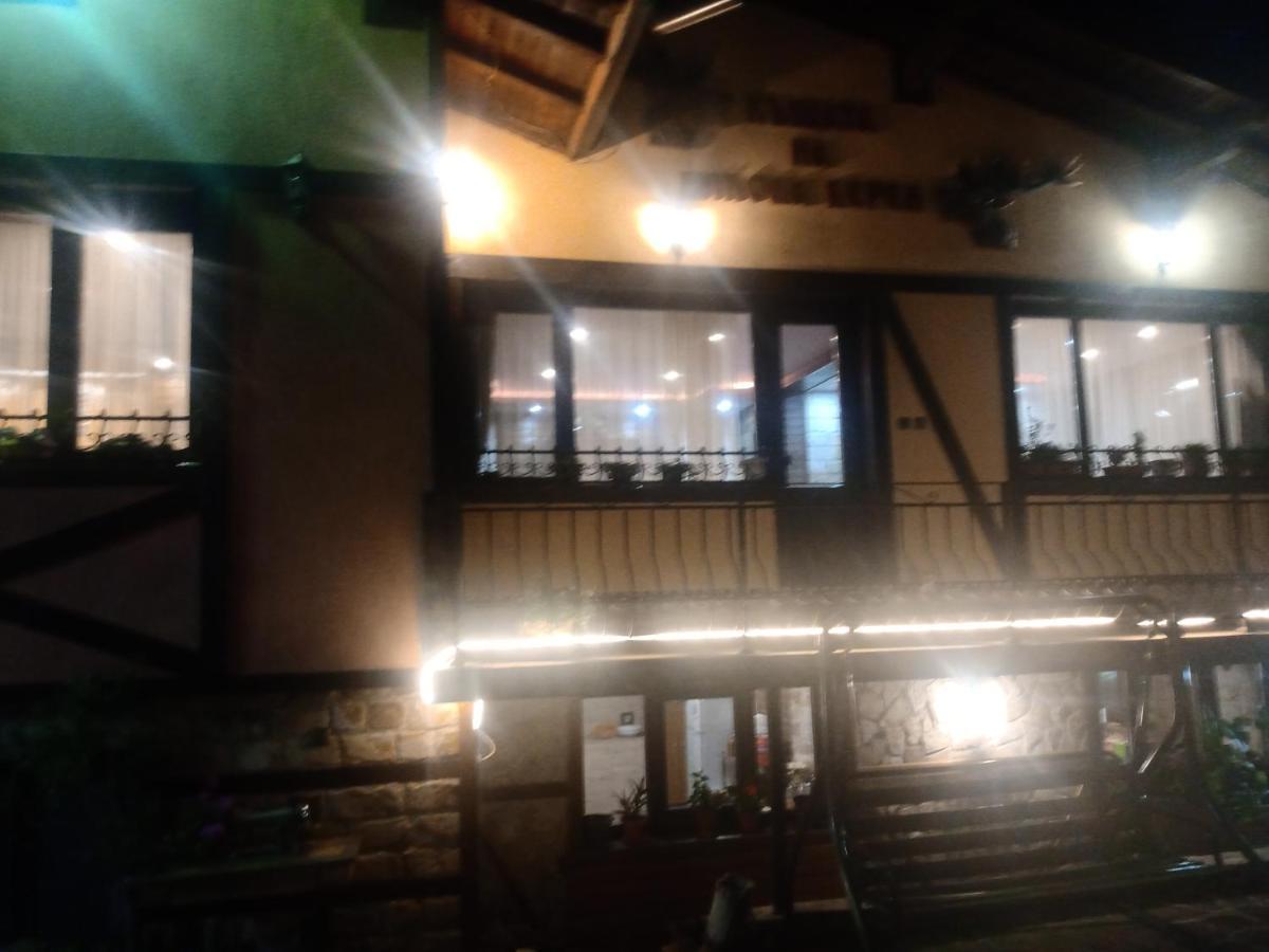 Кръчмъ При Байката Ξενοδοχείο Ribarica Εξωτερικό φωτογραφία